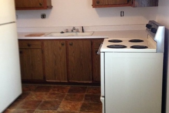 lots of cabinet space - 1960 S 79th St