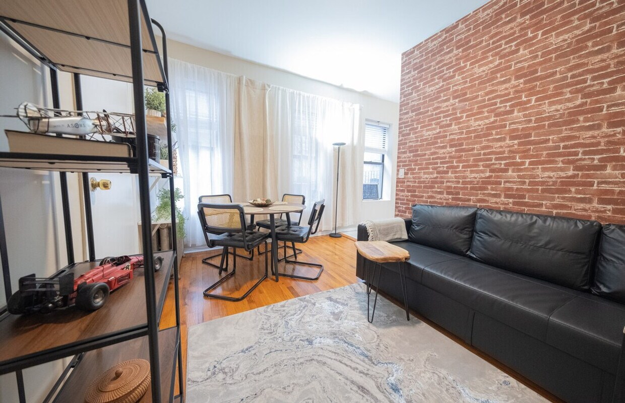 Foto principal - 180 Claremont Ave