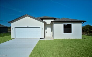 Building Photo - 8014 Spice Ct