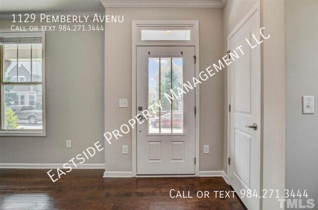 Foto del edificio - 1129 Pemberly Ave