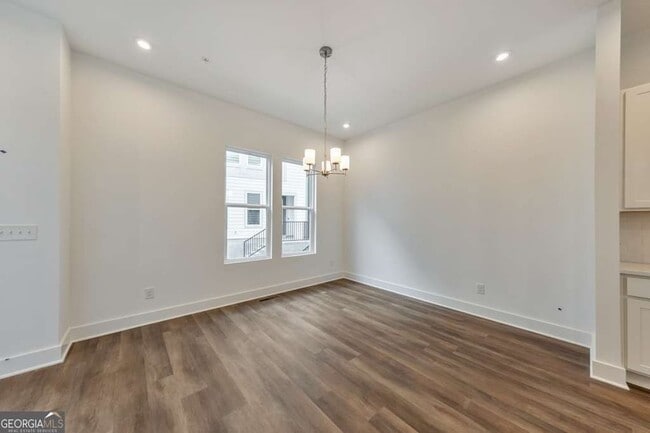 Building Photo - 515 Motivation Cir NW