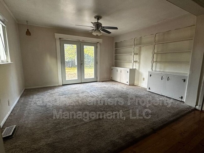 Building Photo - 3219 Alpine Rd