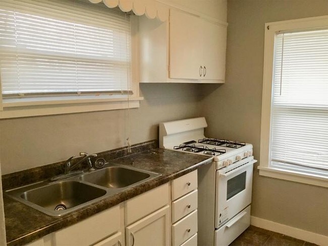 Foto del edificio - 1802 Lincoln Way East, Mishawaka, IN, 46544