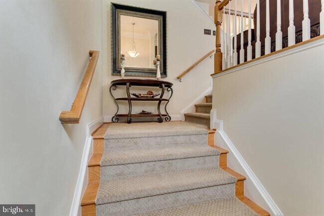 Foto del edificio - 2149 Red Vine Dr