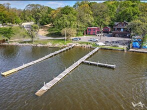 Building Photo - 117 Nippersink Blvd