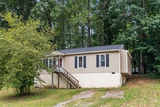 Building Photo - 5048 Glen Tara Dr