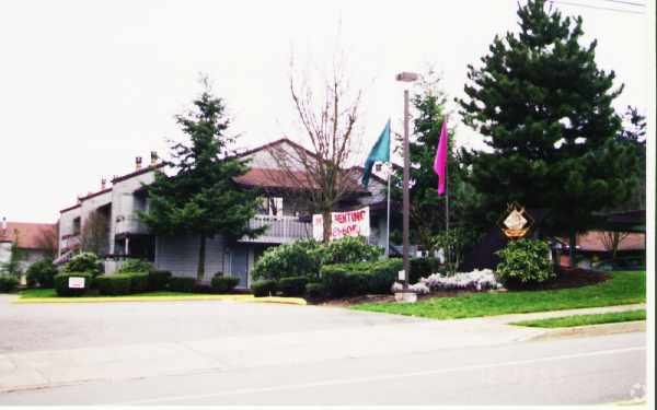 Building Photo - Country Place Apartments
