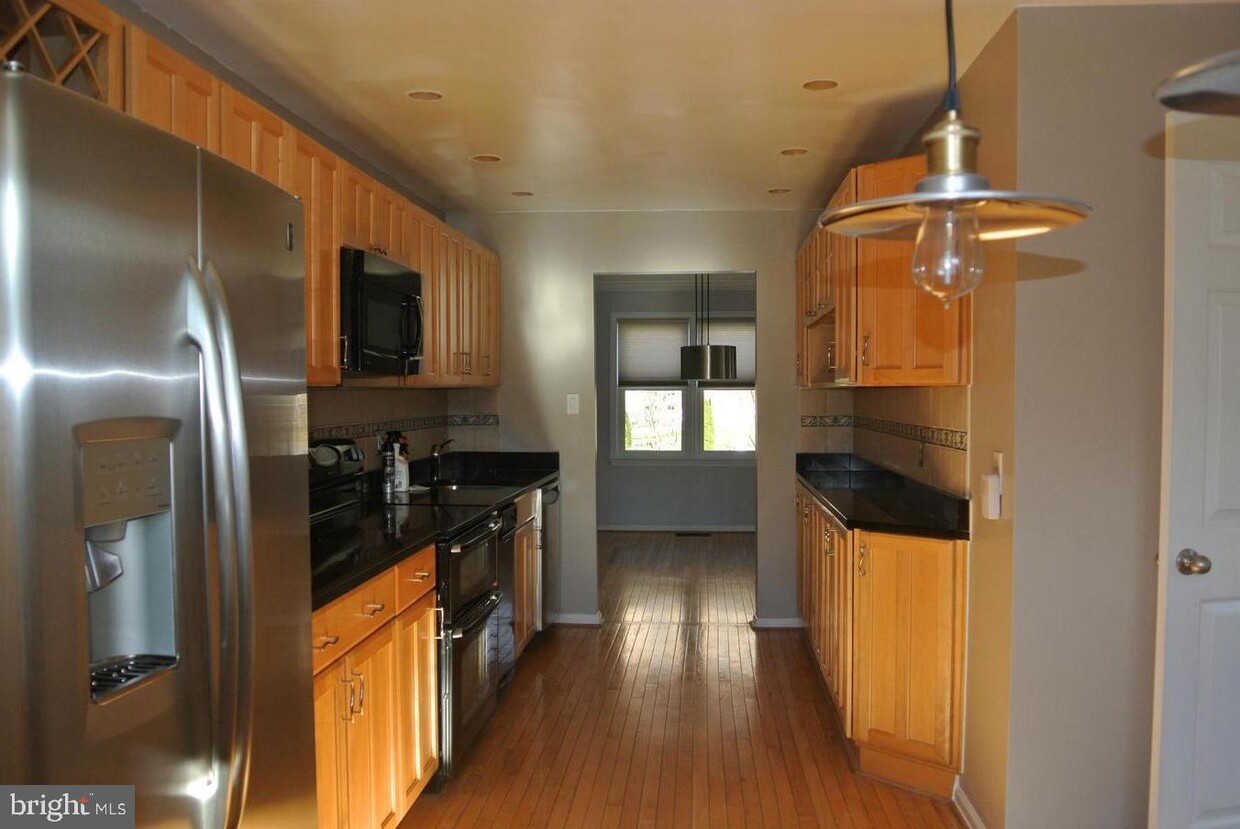 Primary Photo - 10286 Arizona Cir