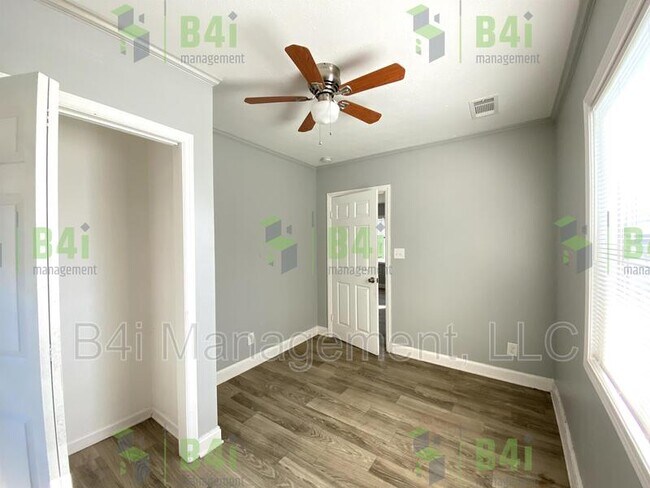 Building Photo - 45 Engineer Dr