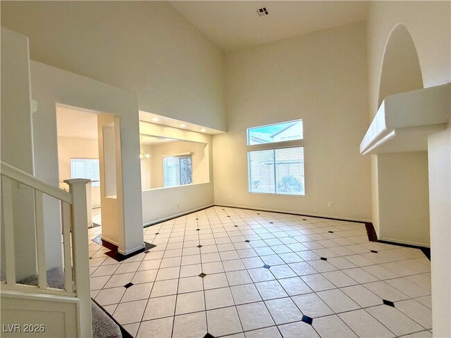 Building Photo - 8824 Rambling Rock Ct