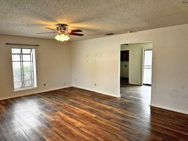 Building Photo - 4705 Trinidad Dr