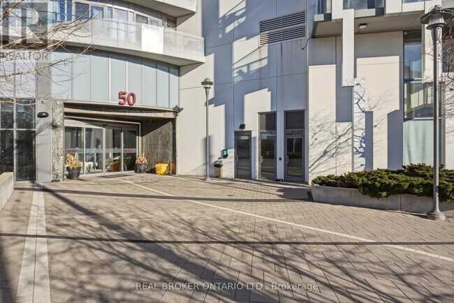 Building Photo - 50 Absolute Ave
