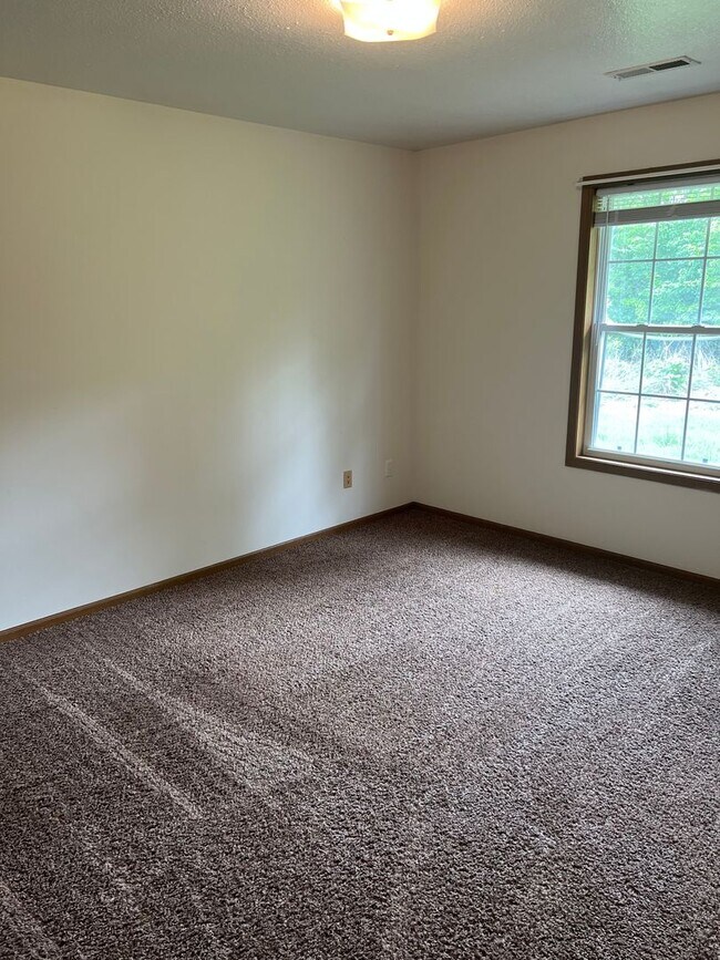 Foto del edificio - 2623 E Oakbrook Dr
