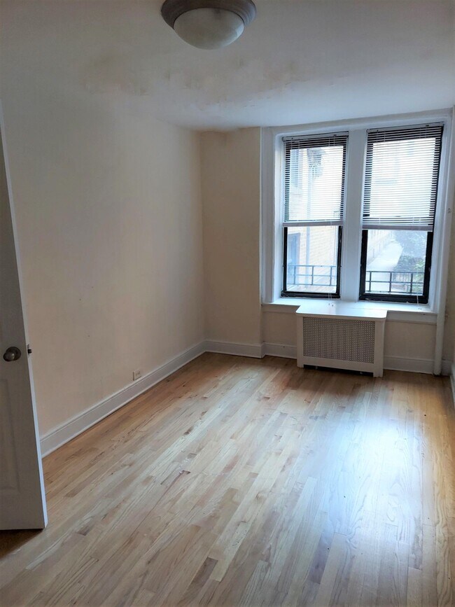 Foto del edificio - 1640 Ocean Pkwy