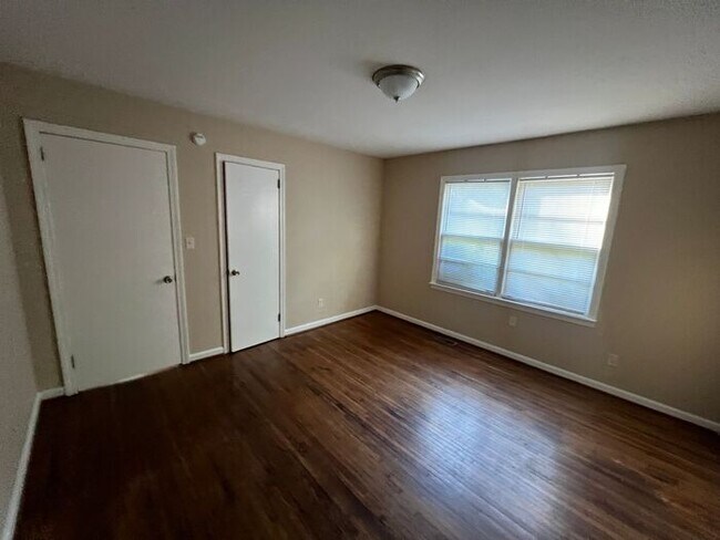 Foto del edificio - 807 27th Ave NE