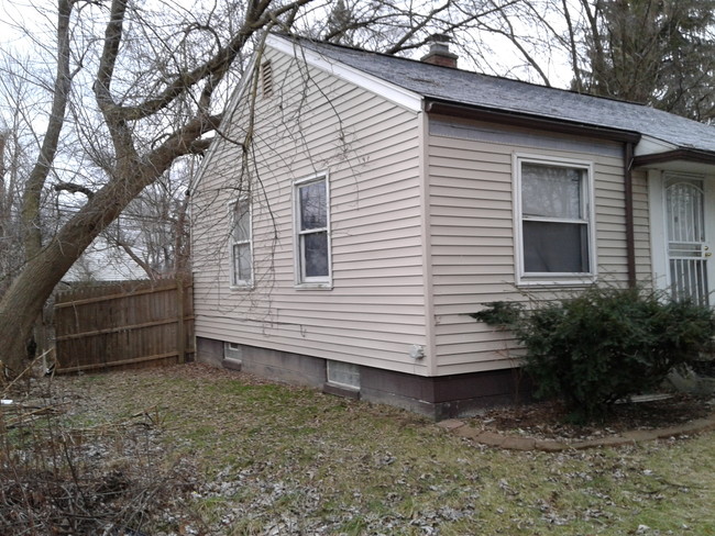 Foto del edificio - 17156 Fenton St