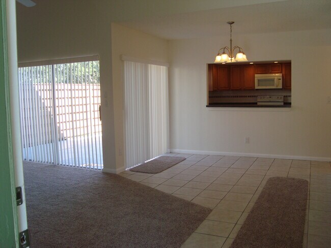Building Photo - 2560 Forest Run Ct