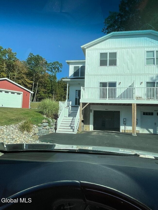 Building Photo - 540 NY-9P