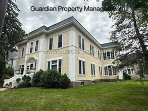 Building Photo - 150 SE Orlin Ave