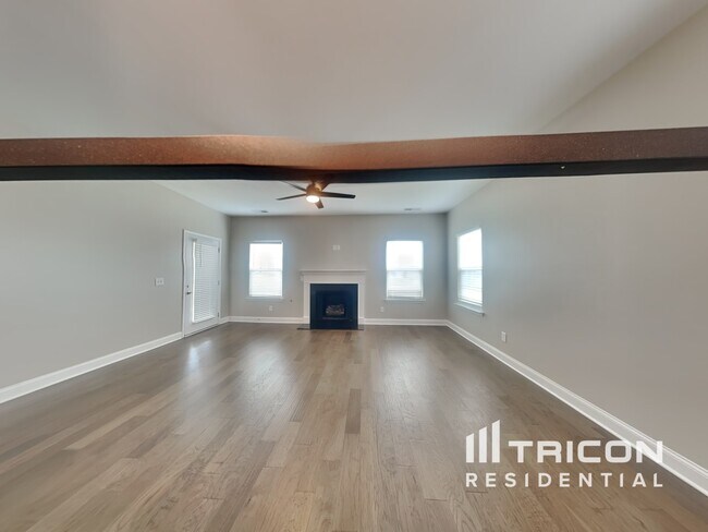 Foto del edificio - 1013 Wickshire Dr