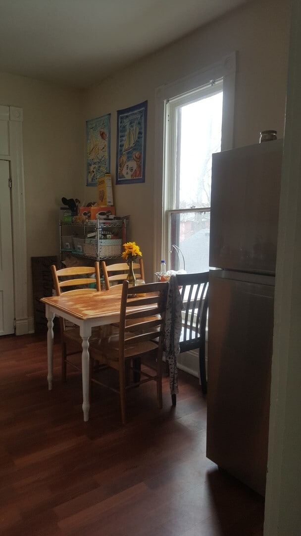 Photo - 360 S Broadway Park Apartment