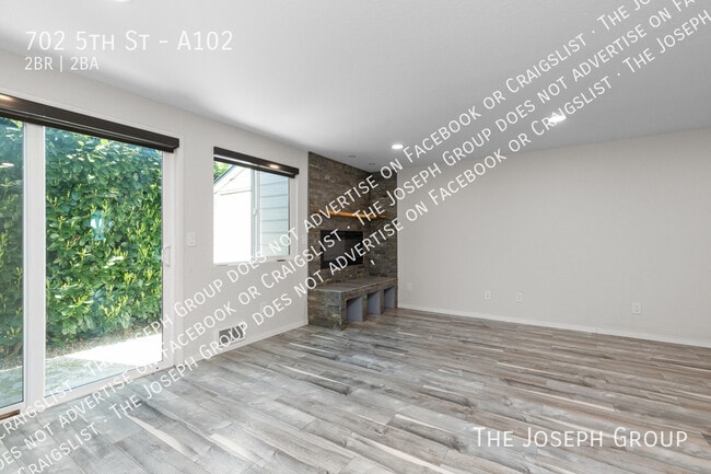 Foto del edificio - 702 5th St