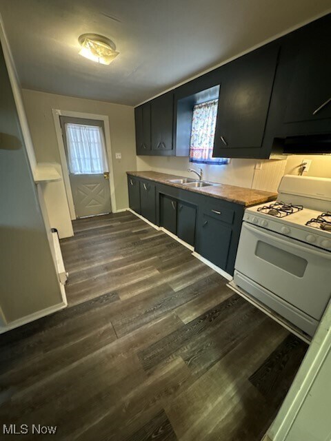 Foto del edificio - 320 Woodlawn Ave