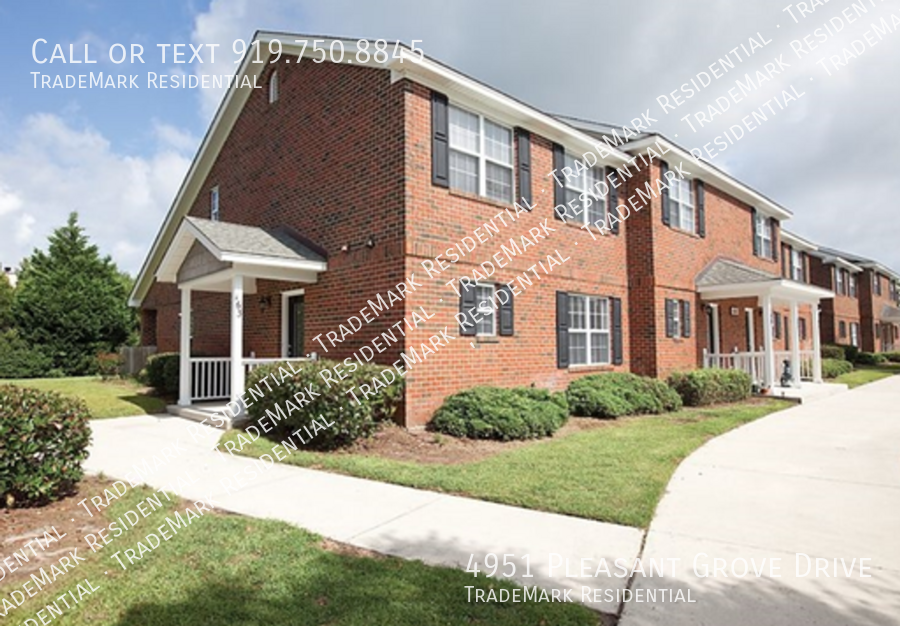 Foto principal - 3 Bedroom 2 Bath Townhome in Pleasant Grov...