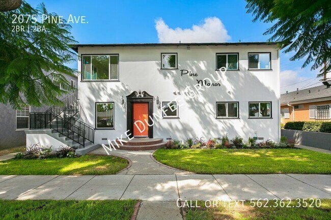 Foto del edificio - 2075 Pine Ave