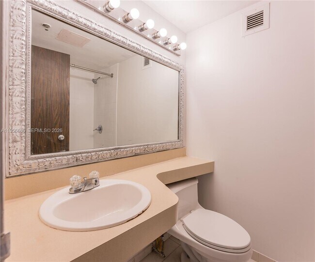 Building Photo - 16450 NW 2nd Ave