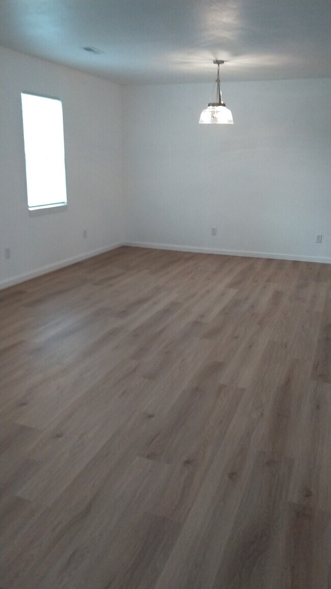 Foto del edificio - 1046 St Louis St