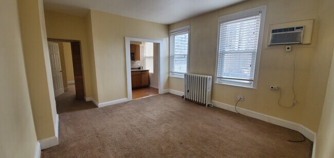 Foto del edificio - 1918 Spring Garden St