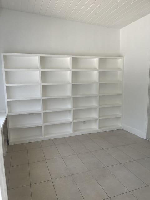 Foto del edificio - 2183 N Starr Rd