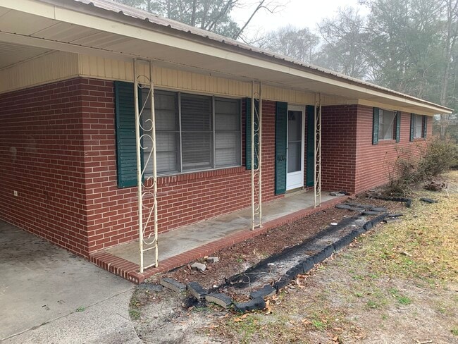 Foto del edificio - 506 Zetterower Rd