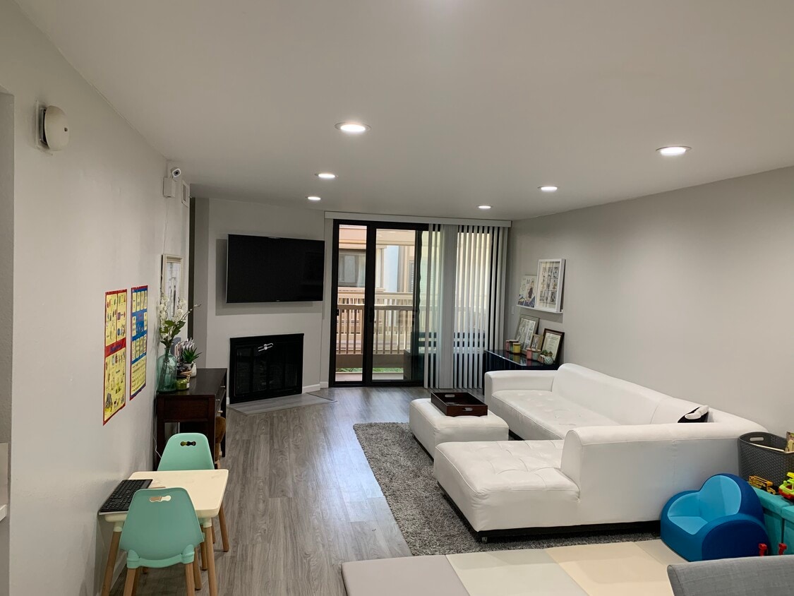 935 Main St Unit 203, El Segundo, CA 90245 Condo for Rent in El