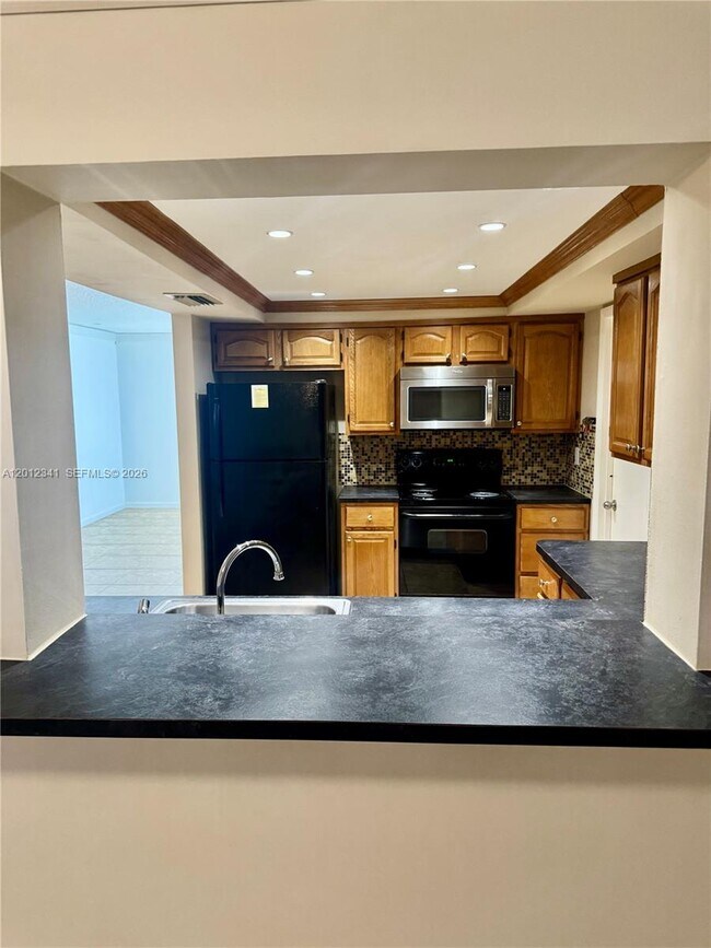 Foto del edificio - 1010 NW 72nd Terrace