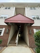 Building Photo - 5300 Warminster Dr