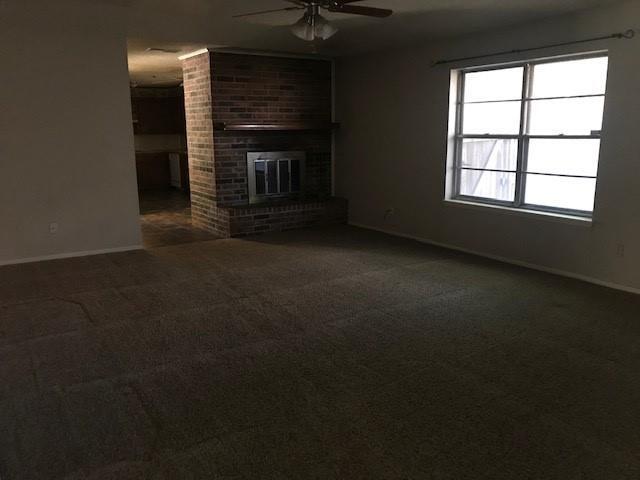 Foto del edificio - 1217 Ruswood Dr