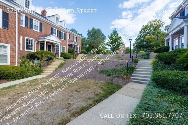 Foto del edificio - 3234 S Stafford St