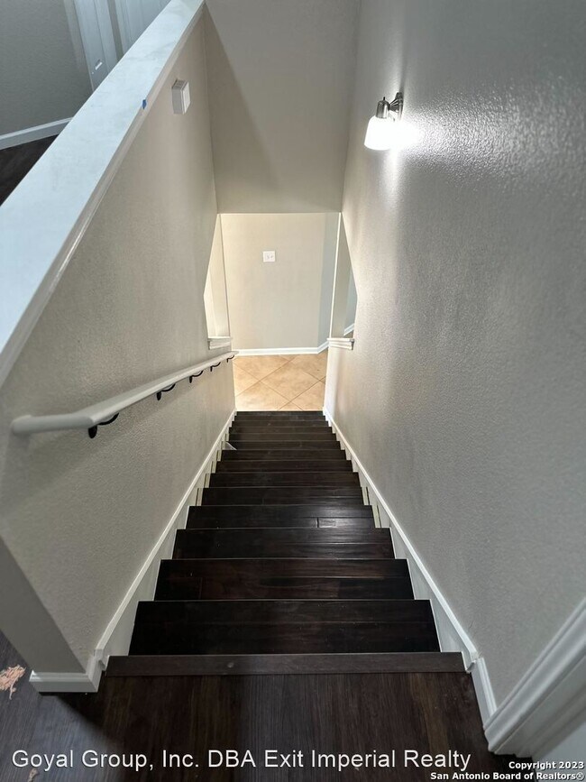 Building Photo - 4 br, 2.5 bath House - 2410 Keithshire
