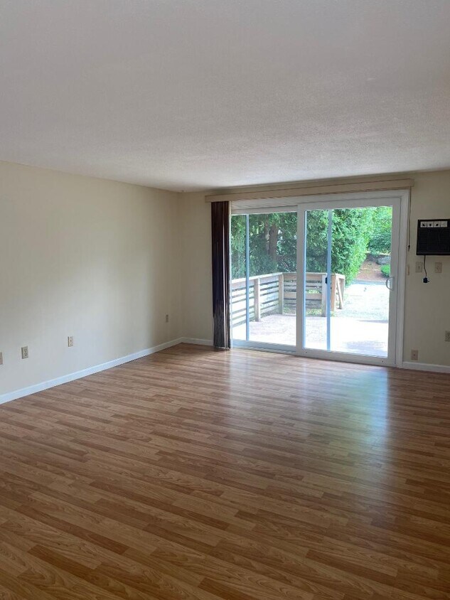 655 Talcottville Rd Unit 2, Vernon, CT 06066 Apartments in Vernon, CT