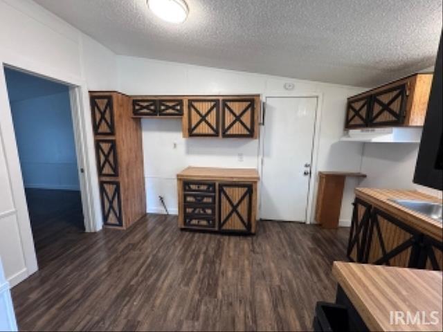 Building Photo - 207 E Highland Ave