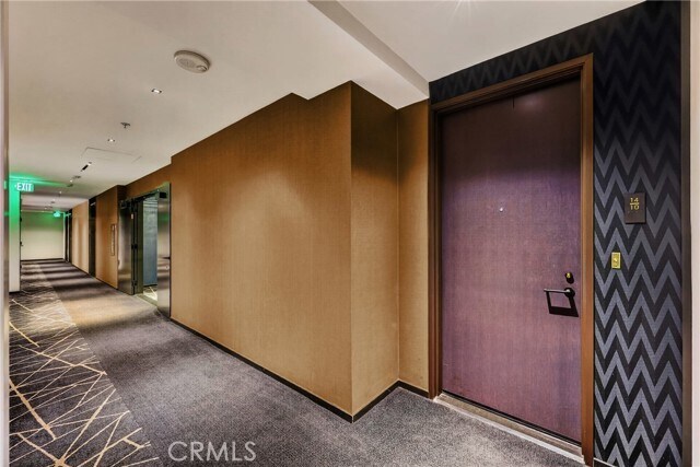 Foto del edificio - 1050 S Grand Ave