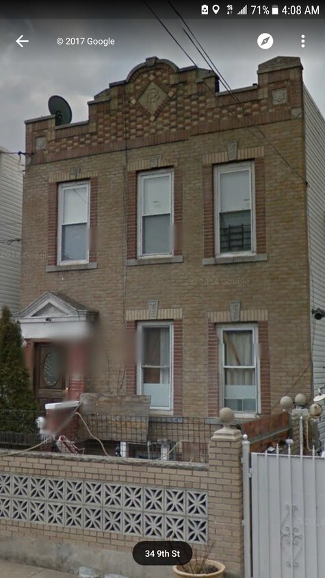 Primary Photo - 3334 9th St