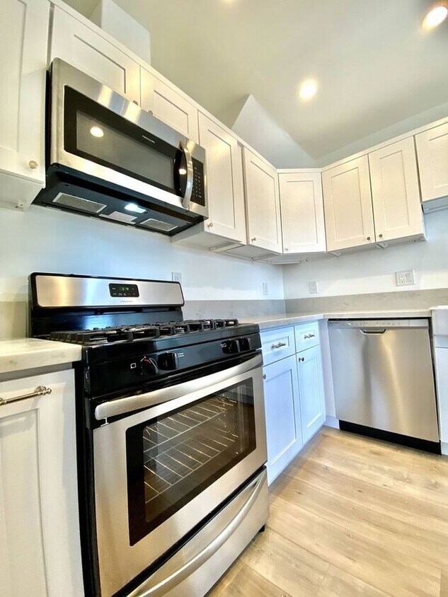Primary Photo - Newly Refurbished Studio For Rent in Torrance