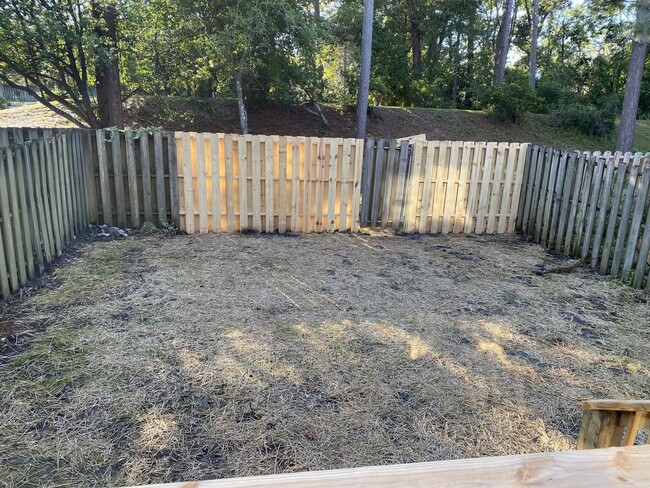 Building Photo - 3439 Regency Dr