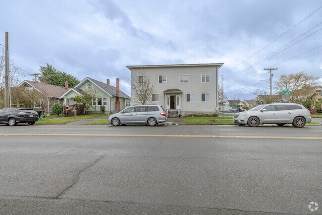 Building Photo - 1424 Earnest S Brazill St