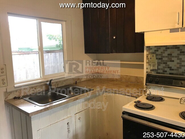 Foto del edificio - 8407 Lawndale Ave SW
