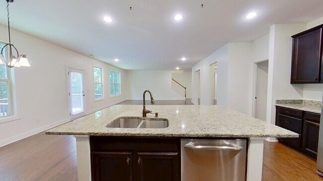 Foto del edificio - 109 Highland Mist Cir