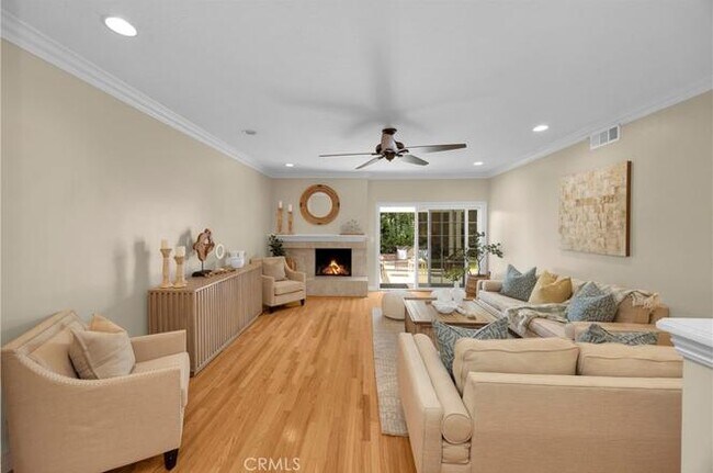 Foto del edificio - 3480 Lilly Ave